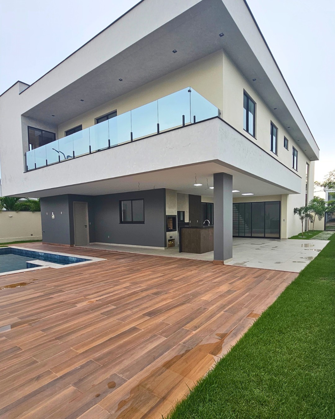 Casa Nova no Condomínio Alphaville