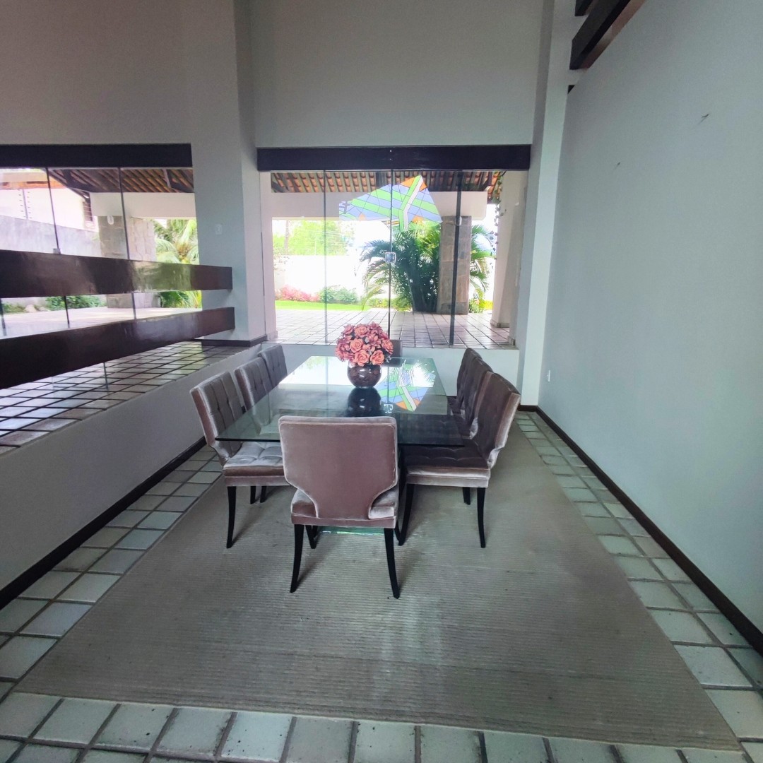 Casa 5 suítes para Venda no bairro Calhau em São Luís